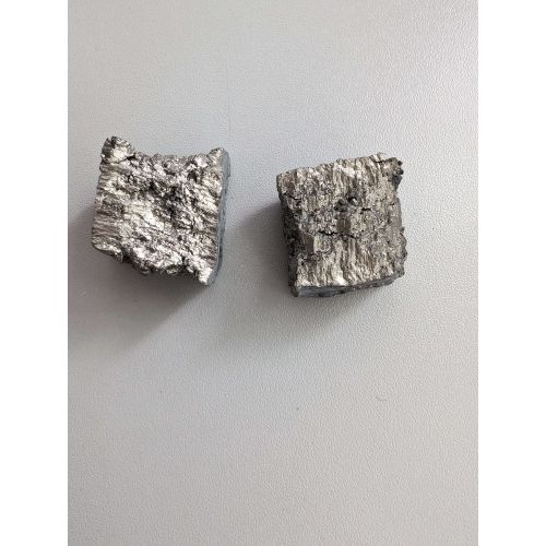Gadolinium Metaalelement 64 Gd Stukjes 99,95% | Zeldzame Metalen Klontjes Kopen Nederland | Hoogwaardige Gadolinium Online Bestellen